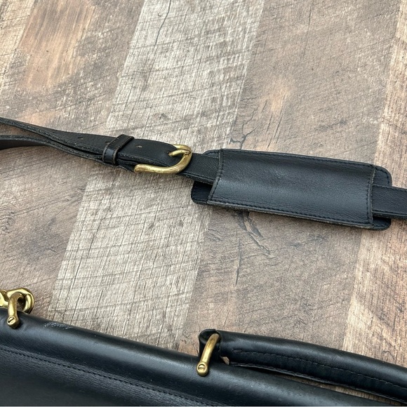 Vintage Coach 5266 Beekman Black Leather Briefcase - Picture 8 of 17